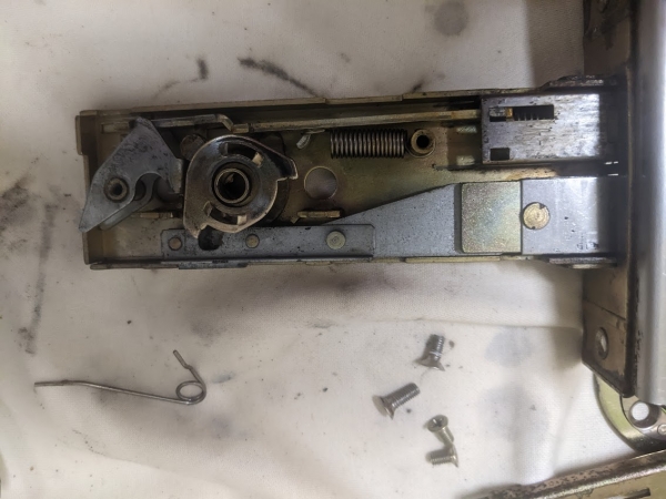 ノブ 修理 HM100 分解4